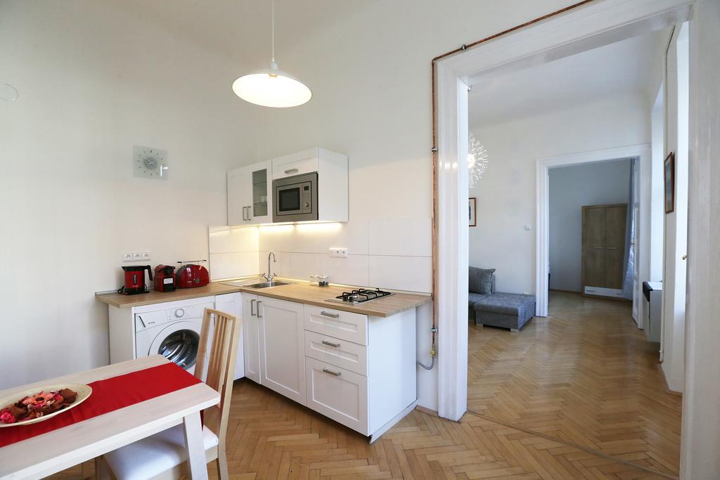 Greg Apartments Kampa Прага Номер фото